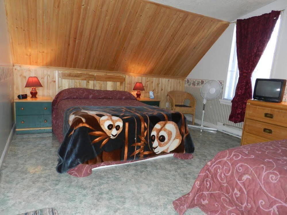 Auberge Chez Caro Sacre-Coeur Dış mekan fotoğraf